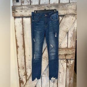 Women’s risen jeans